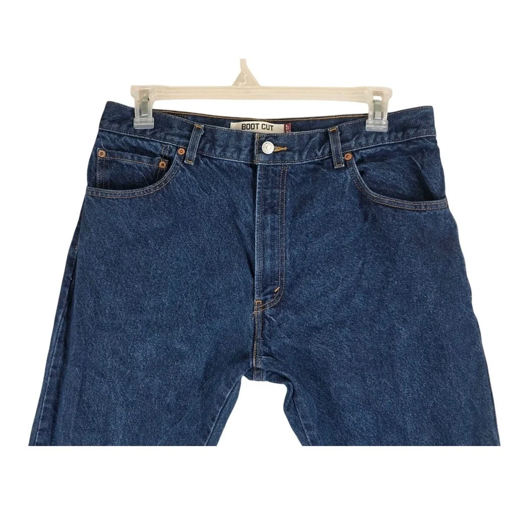 Levis actual measurements